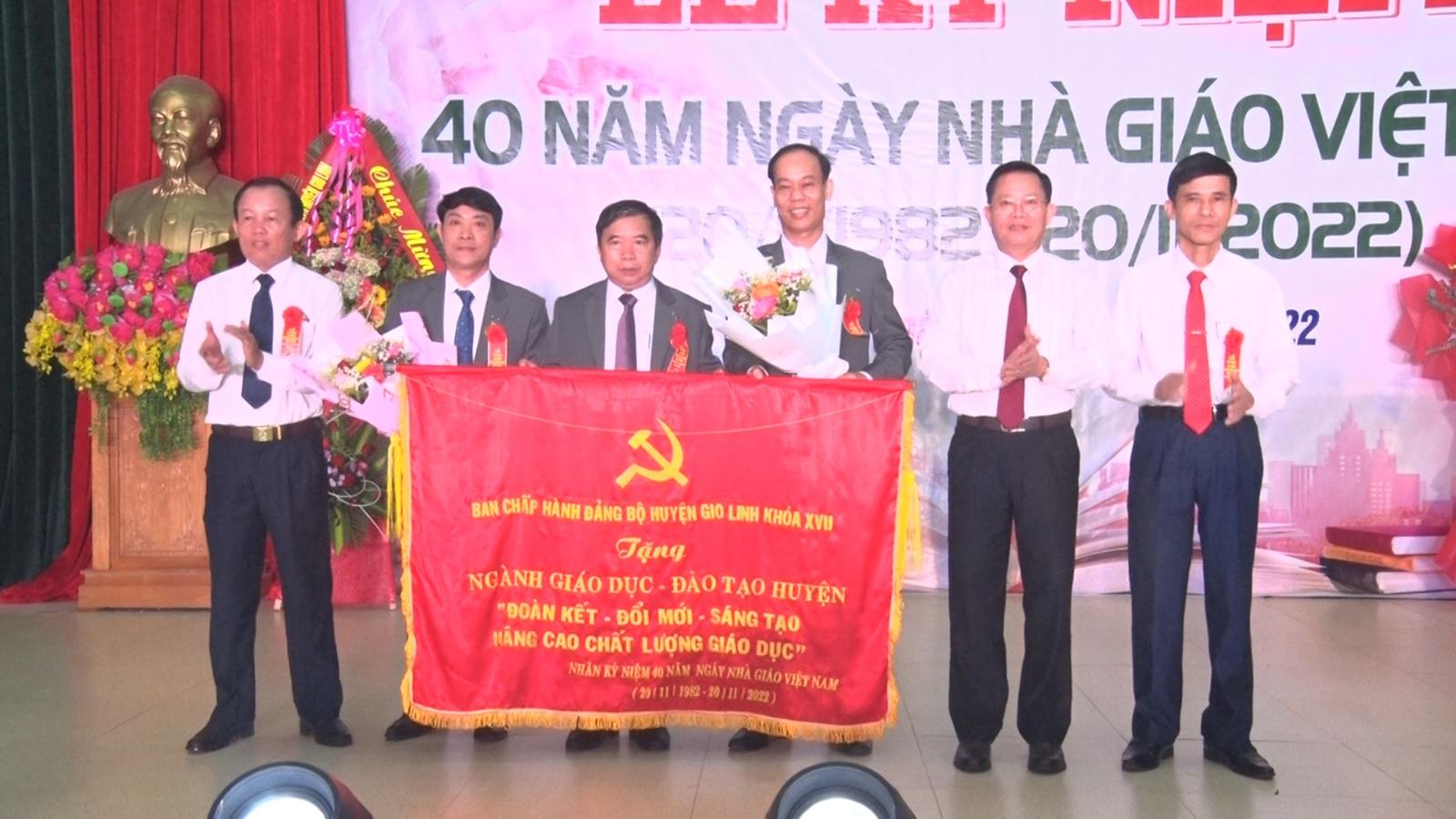 UBND huyện Gio Linh tổ chức KN 40 năm ngày nhà giáo Việt Nam 20/11
